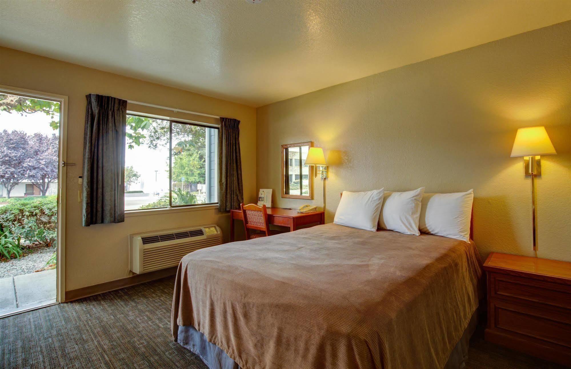 Good Nite Inn Salinas Exterior photo